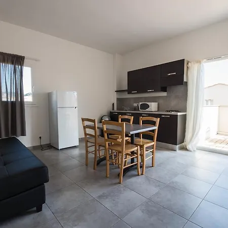 Luna Апарт-отель Леччи