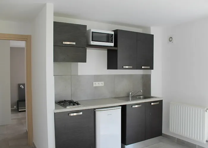 Luna Apartahotel